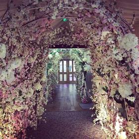 fwthumbTunnel of love.jpg